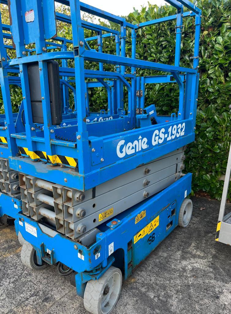 genie gs1930 scissor lift for sale